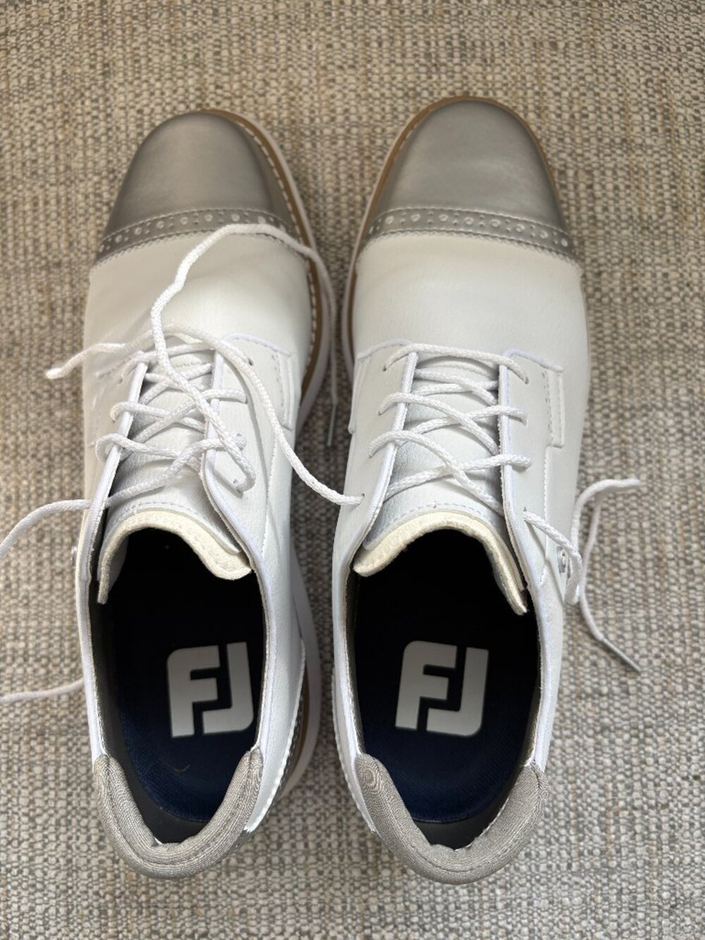 Footjoy Traditions Waterproof Golf Shoe (spikeless)